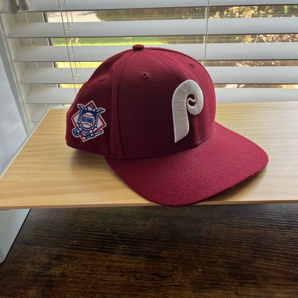 Philadelphia Phillies SnapBack Hat